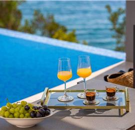 Luxury Beachfront Villa with Heated Infinity Pool near Trogir, Sleeps 8